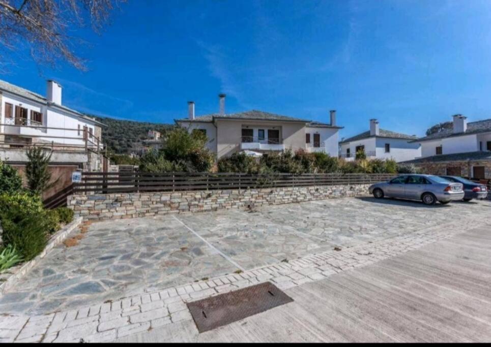 Marilia Home Afissos Exterior photo
